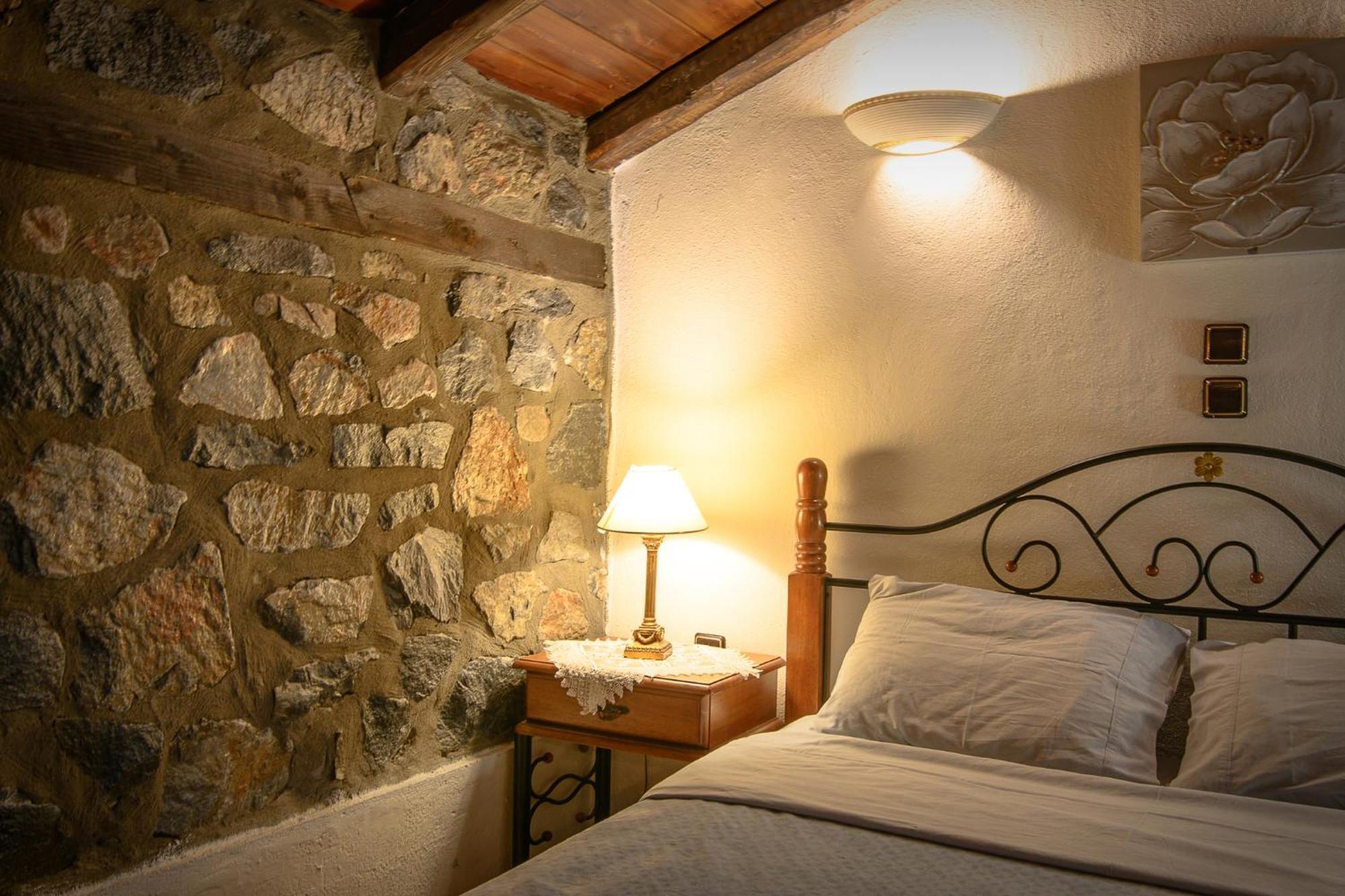 Metohi Inn Палайос-Агиос-Атанасиос Экстерьер фото