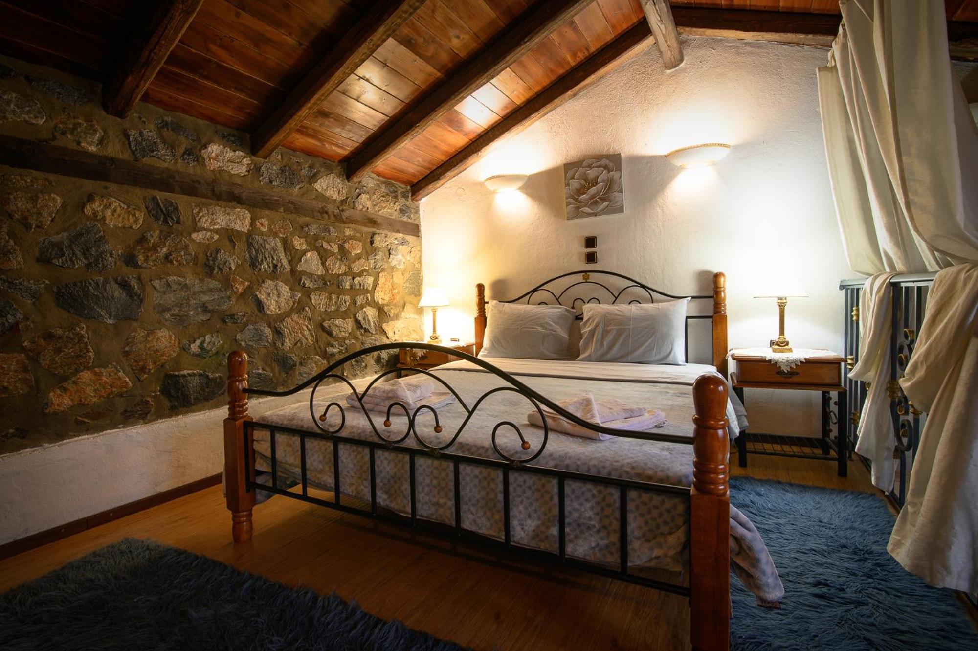 Metohi Inn Палайос-Агиос-Атанасиос Экстерьер фото
