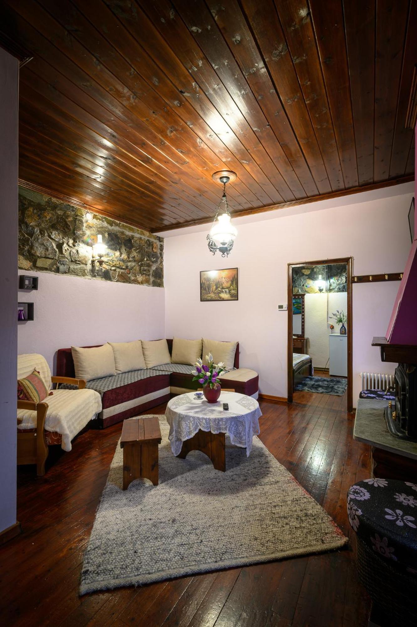 Metohi Inn Палайос-Агиос-Атанасиос Экстерьер фото
